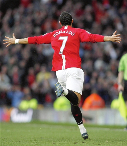 与球队的完 与球队的完